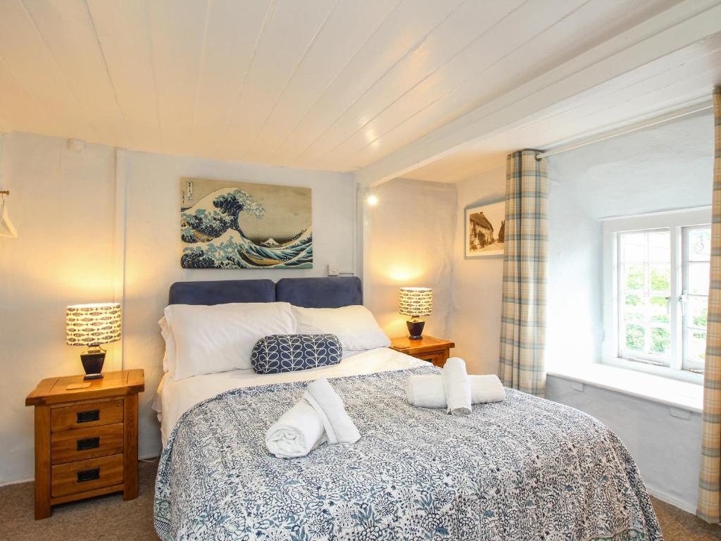 Dormouse Cottage, Burton Bradstock photo 2