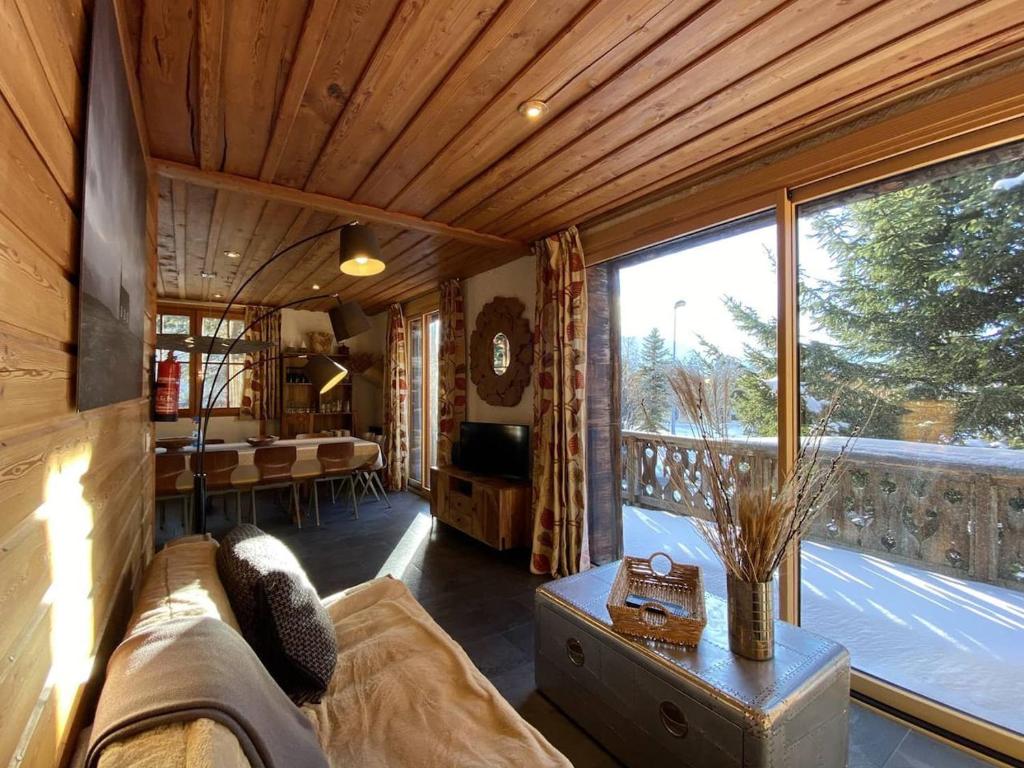 Alpe d'Huez Houses - Chalet Justine - Duplex for up to 15 people amazing location - 2