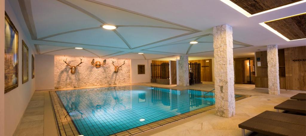Hotel Sassongher photo