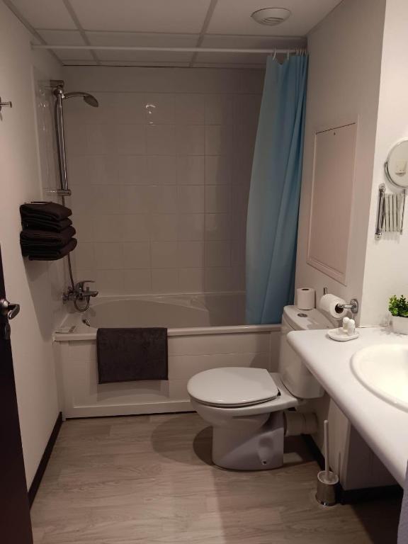 Studio 24m2 au 4ème étage ascenseur à côté de la Gare SNCF, wifi 5G - 4