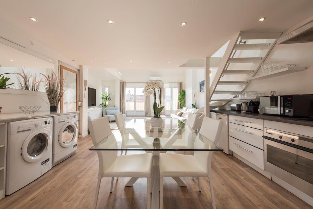 Duplex Cannes plein Centre, Zone Piétonne, 2 Chambres - 2