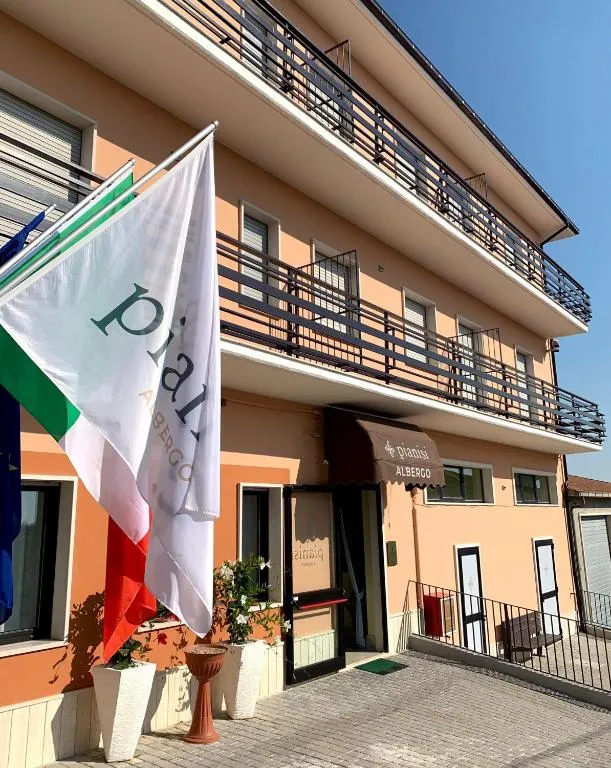 Pianisi Albergo, hotel in SantʼElia a Pianisi