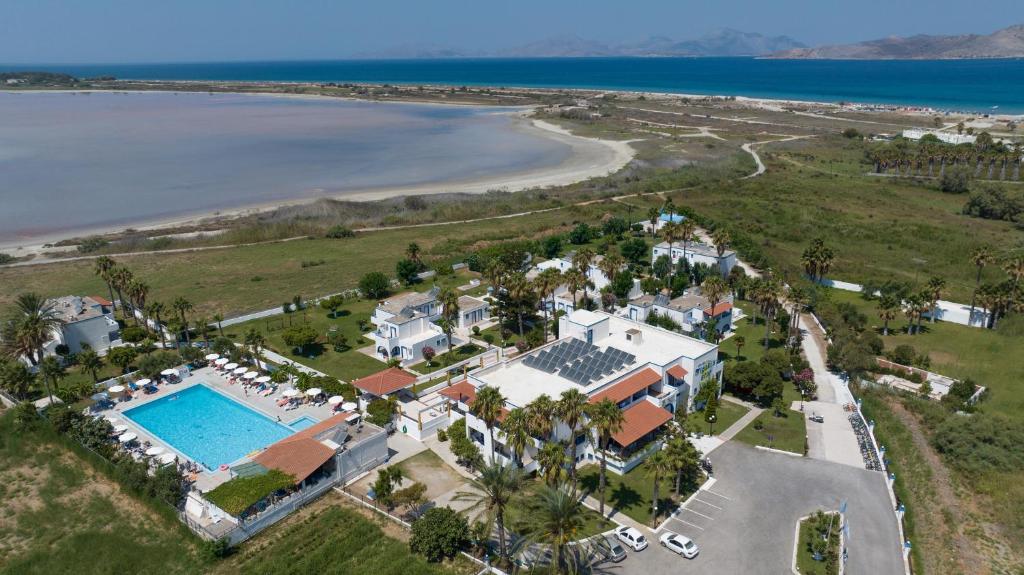 Hotel Tigaki's Star — Hotel building in Tigaki, South Aegean