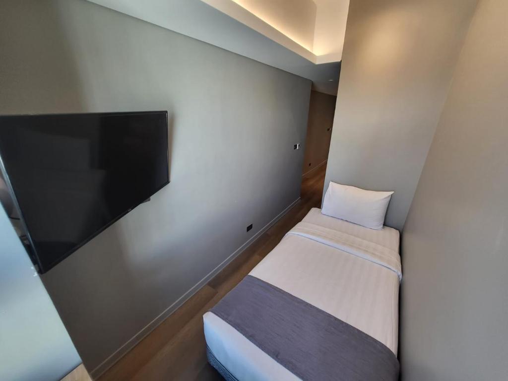 The Infinity Tower Suites photo