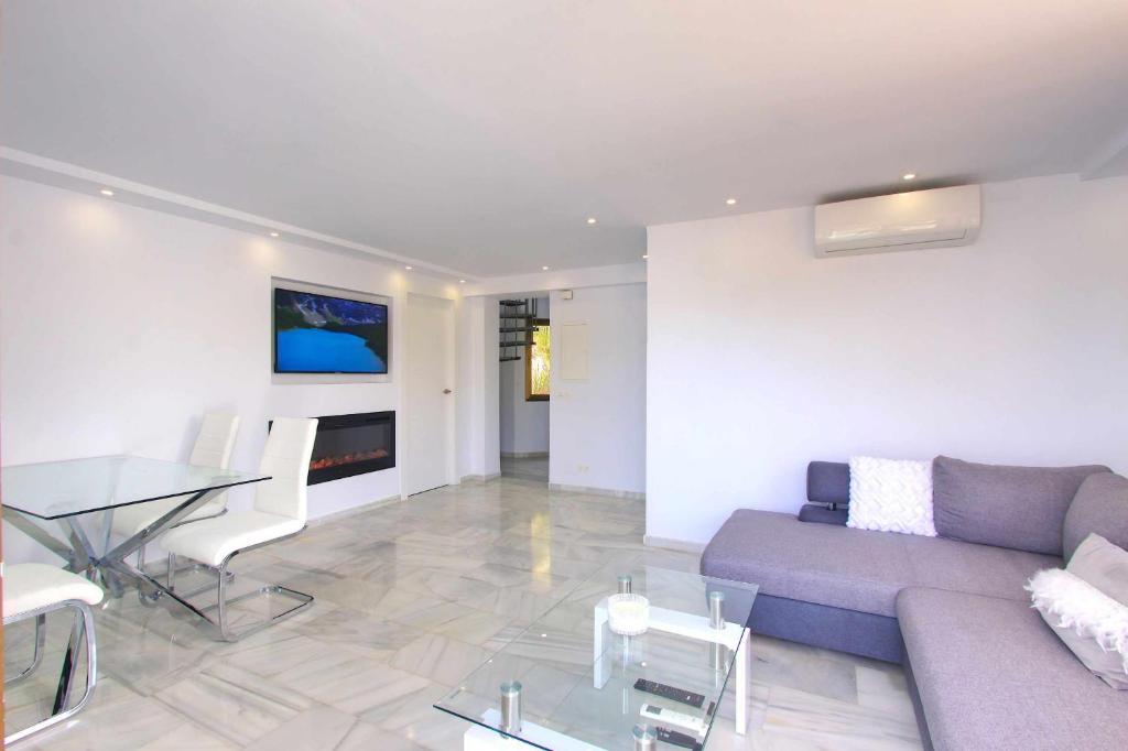 1108 Beachfront 2 apartments with roofterrace 80mtrgt beach 3 pools - 5