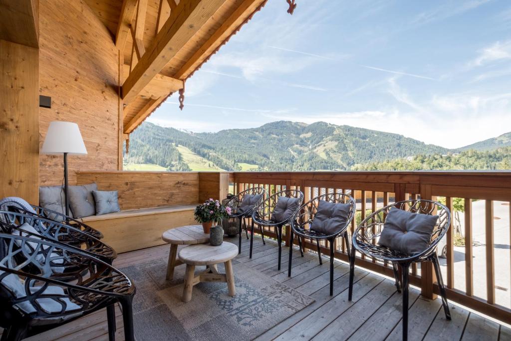 Tauernhaus Sonnblick Top 1 - 13p - 5 kamers - luxe - sauna - uitzicht - 4