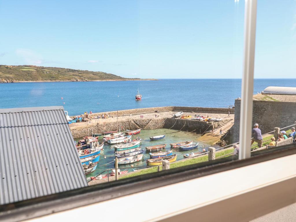 The Mariners, Helston