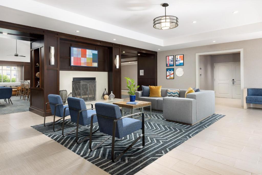 Homewood Suites by Hilton Portsmouth photo