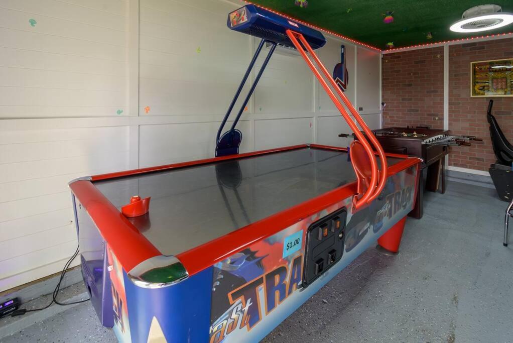 Up to 32 off The CrackerJack House A Military Salute & Arcade