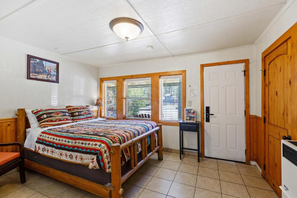 Bear Creek Resort photo