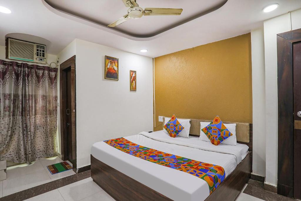 OYO Hotel Ashoka Palace photo