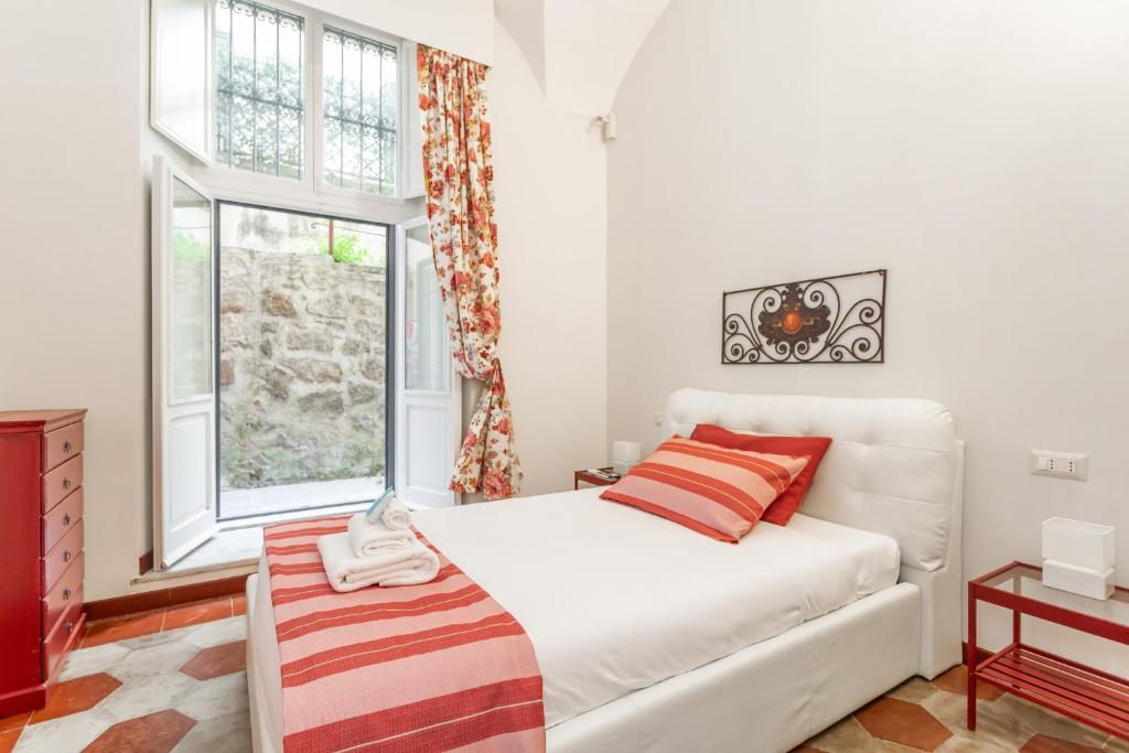 Prati 3BDR Urban Charm - 2