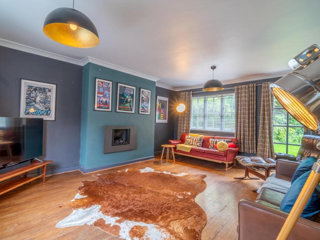 Pass the Keys Cozy 3-Bed Home with Garden Perfect for Relaxing Getaways, Nottingham