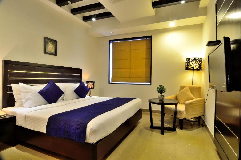 Lakshya's Hotel photo