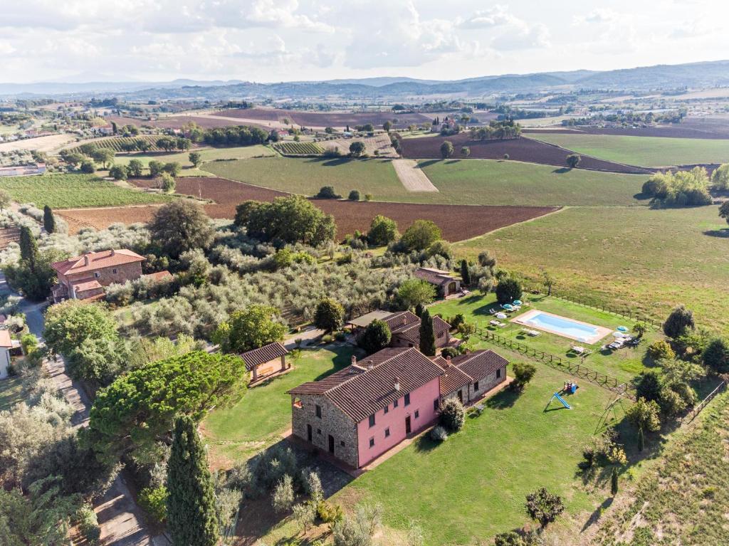 Il Querciolo - Azienda biologica, Agriturismo e Cantina — Hotel in Marciano