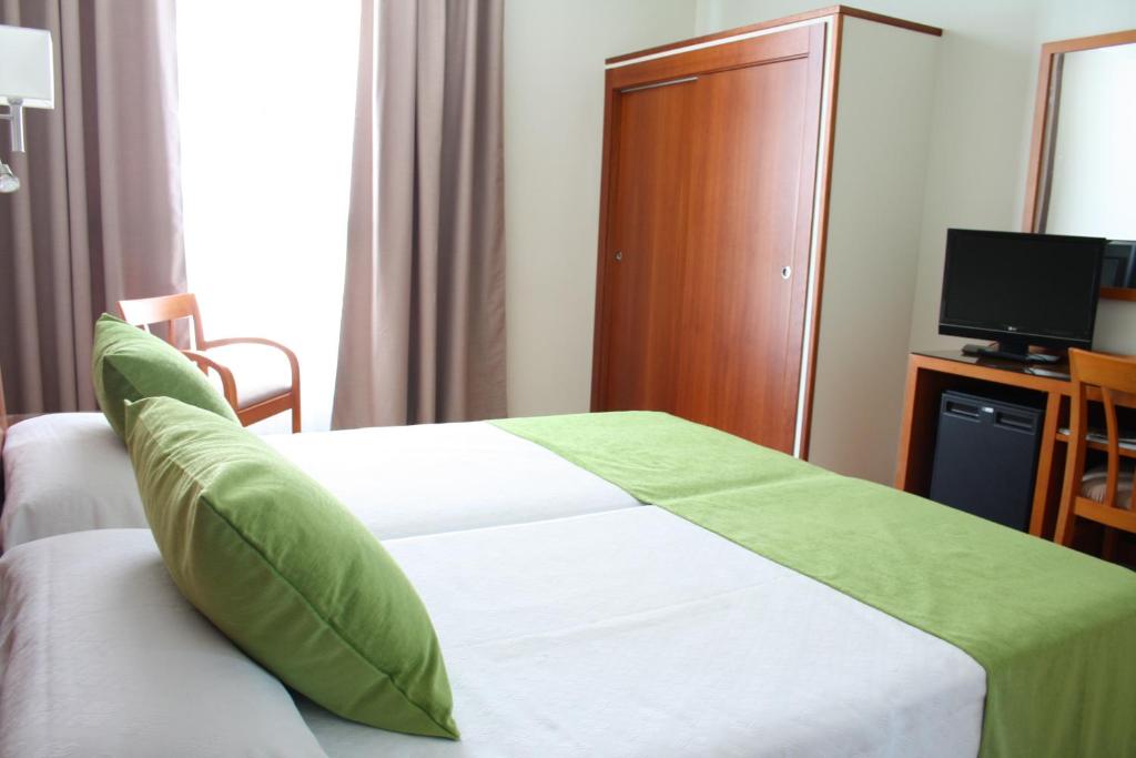 Hotel Pujol photo