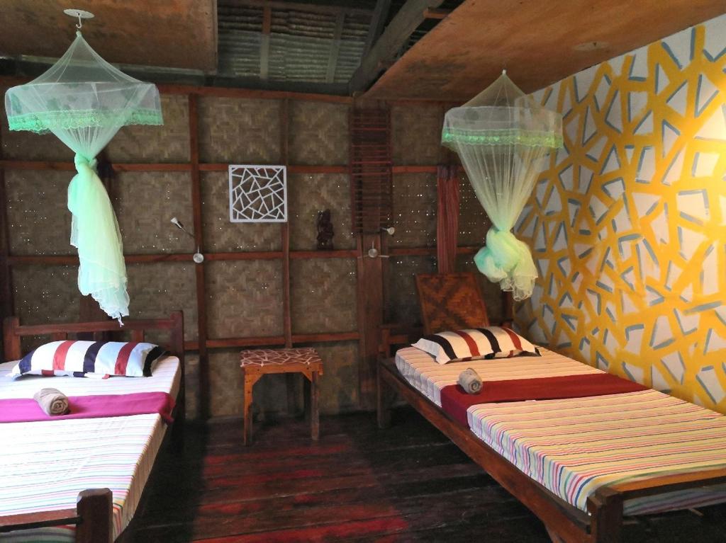 Nuts Huts photo