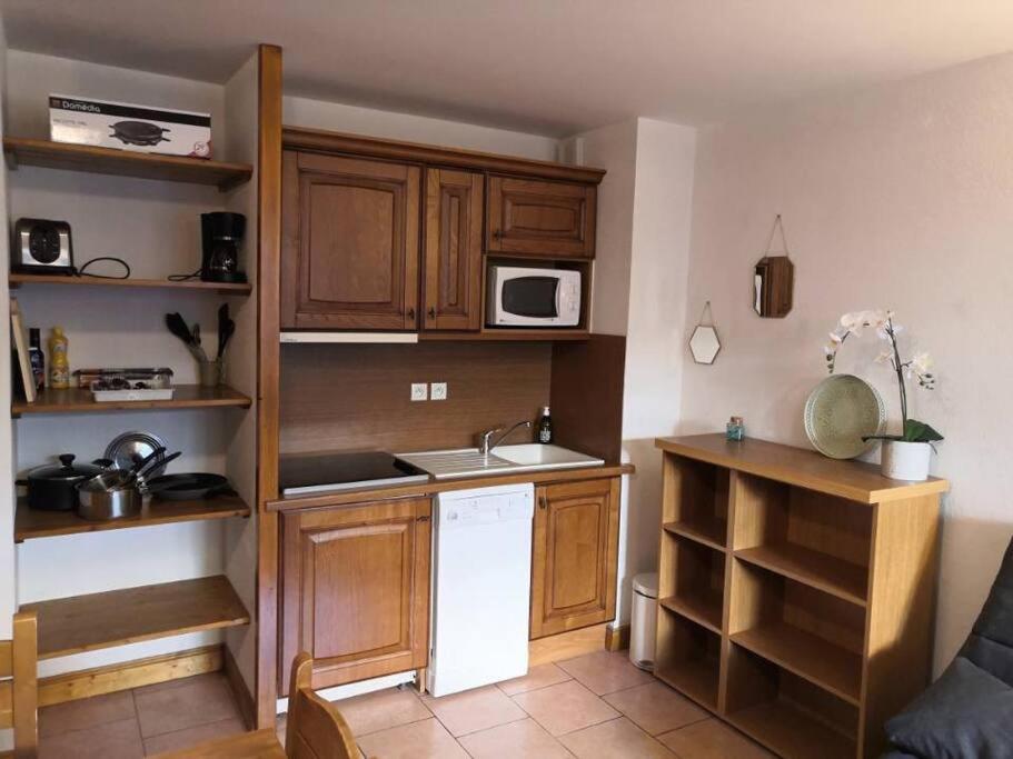 Très Joli T2 aux pieds des pistes avec Balcon - 3