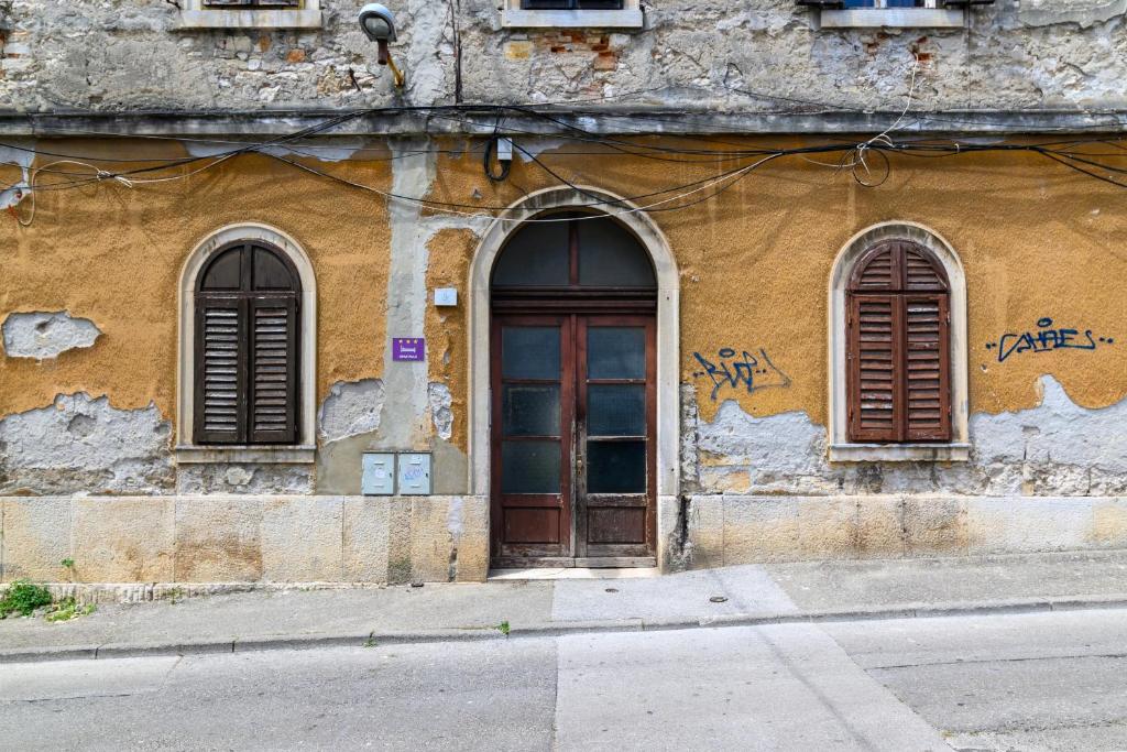 Apartments with WiFi Pula - 21408, Pula