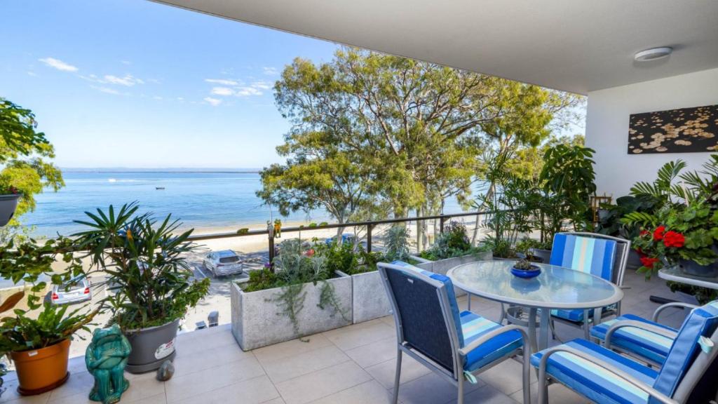 Magical Water Views, Bongaree