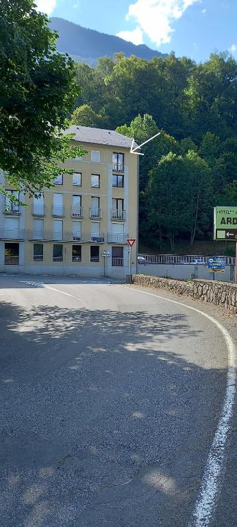 EUGENIE DE LUZ, T2 4 personnes, belle vue, avec parking - 3