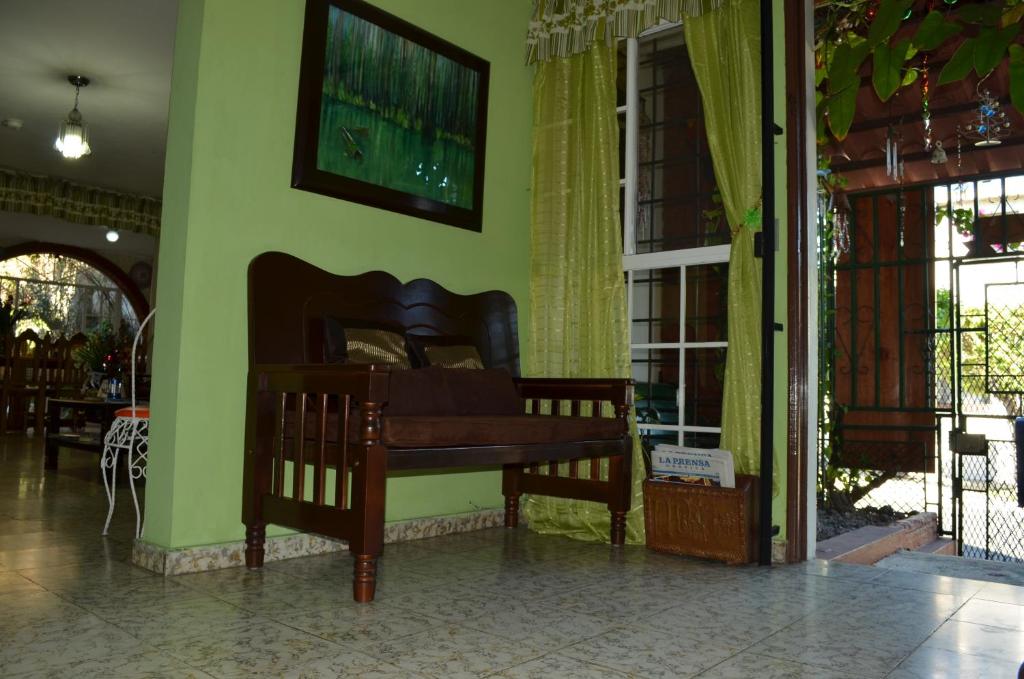 Hotel Oasis photo