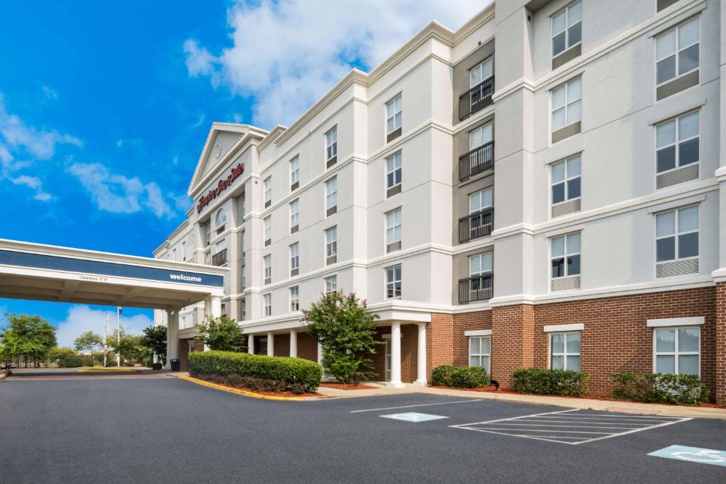 Hampton Inn and Suites Fredericksburg photo