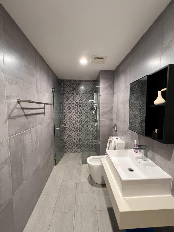 Modern Suites at Arte Mont Kiara photo