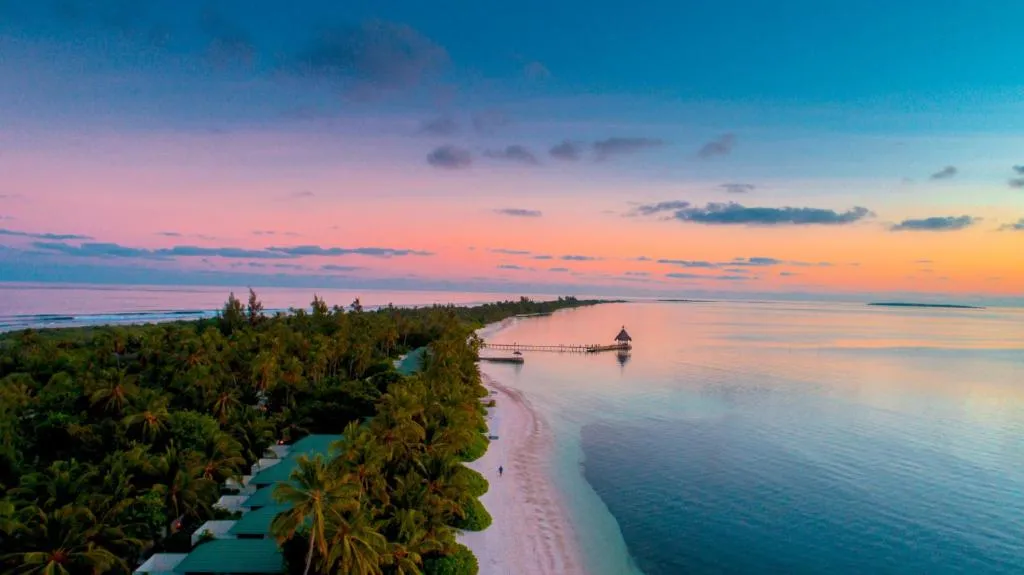 Canareef Resort Maldives, Hotel in Meedhoo