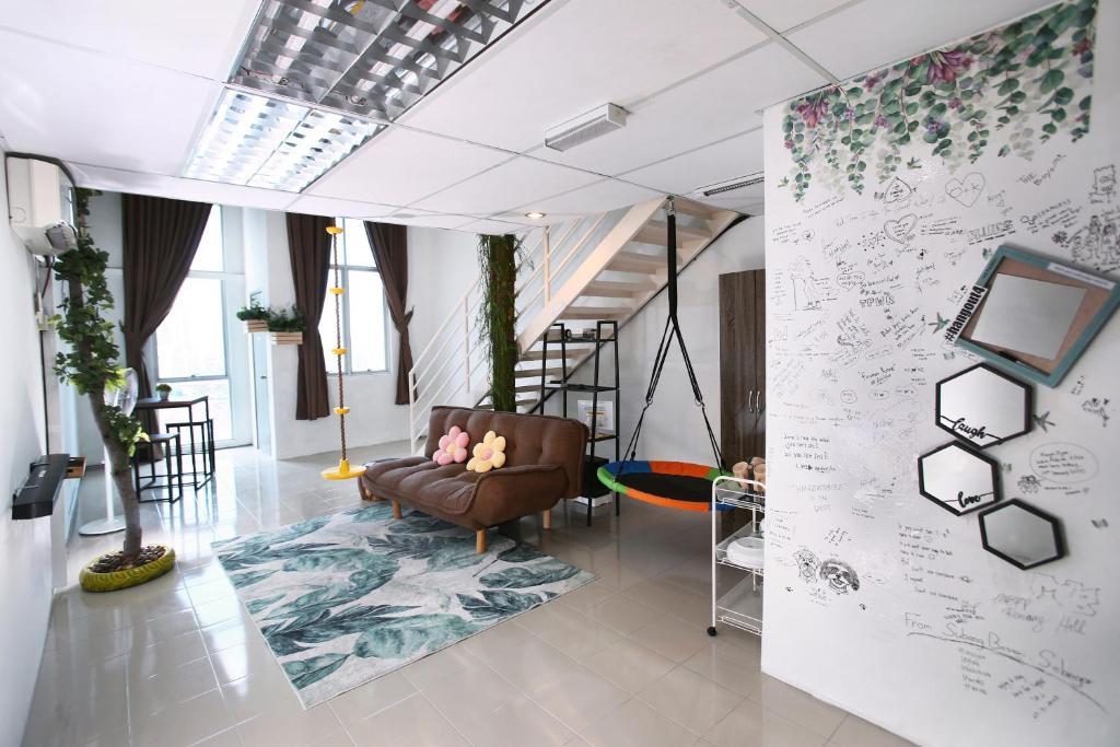 Private Tree House - Cinema at CEO Bayan Lepas Penang, Bayan Lepas