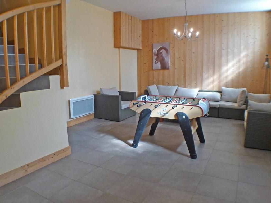 Chalet spacieux 12 pers, animaux admis, parking, Wi-Fi - FR-1-629-1 - 4