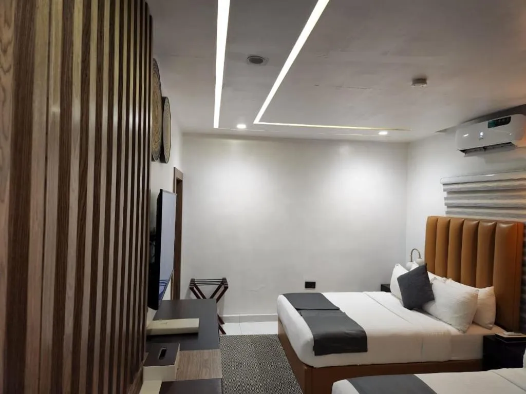 Westine Hotels and Spa Limited, hotel in Lekki
