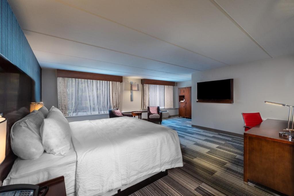 Four Points by Sheraton Atlanta Airport West photo