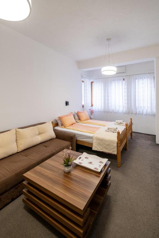 Guesthouse Rose - 4