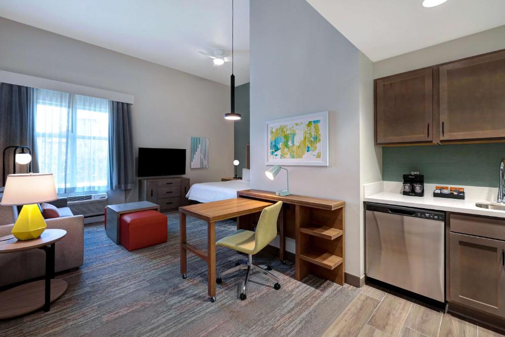 Homewood Suites by Hilton Santa Clarita photo
