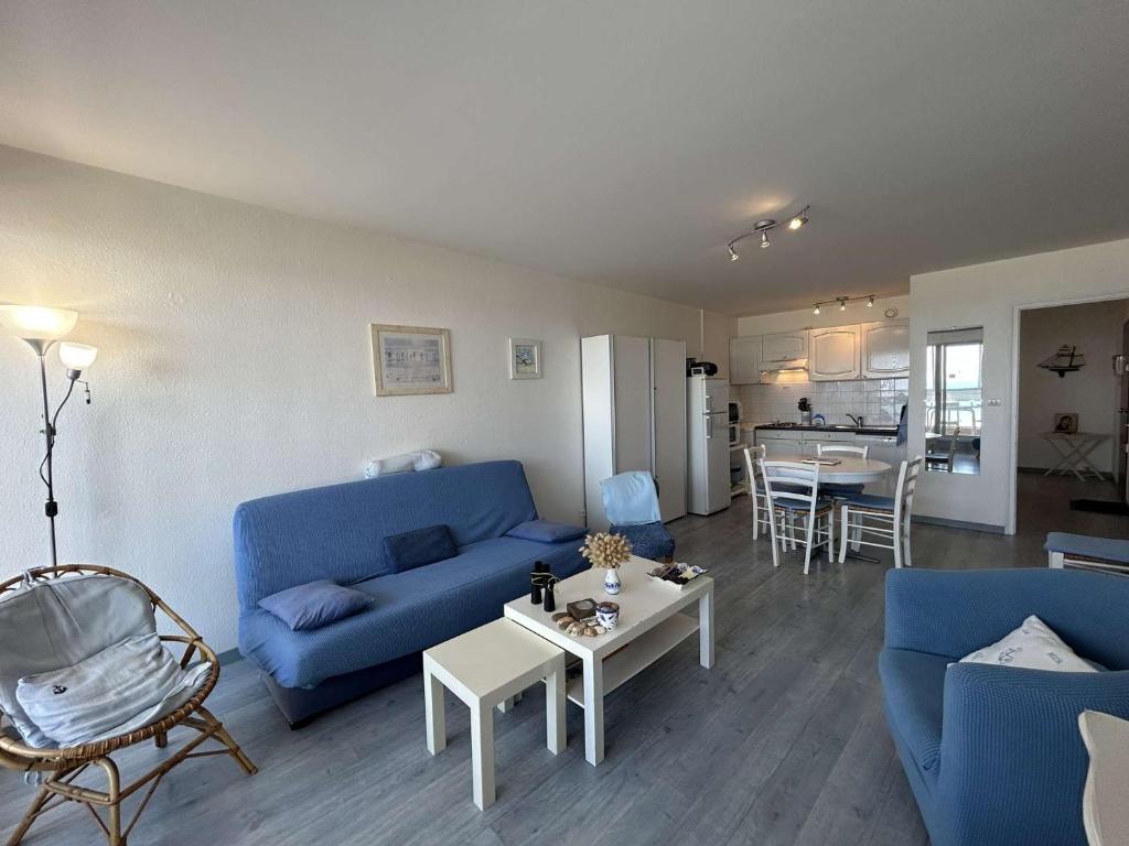 Appartement rénové 3 pièces, parking, accès direct océan - FR-1-224C-89 - 5