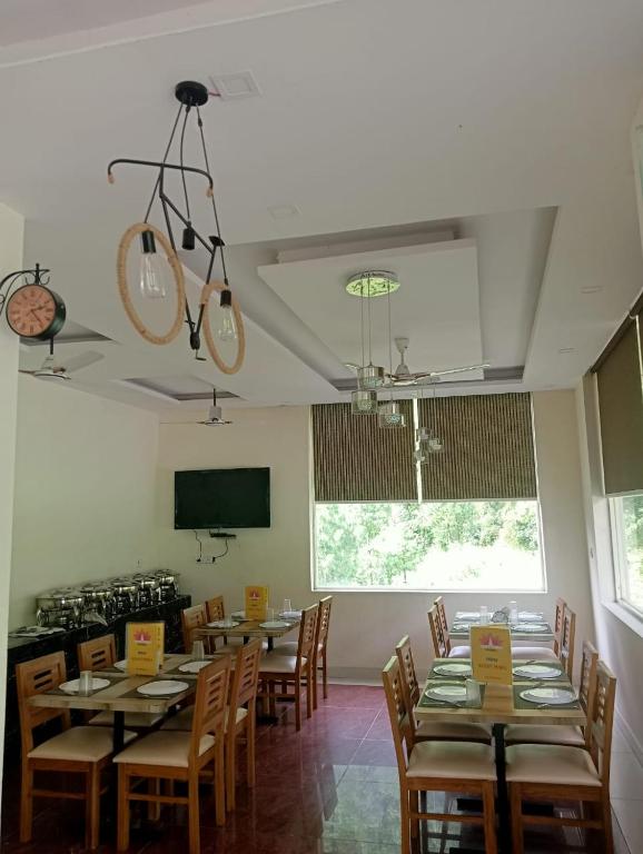 Sunny Pines Resort レストラン