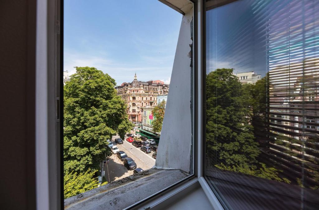 911 flat Kiev Сenter photo