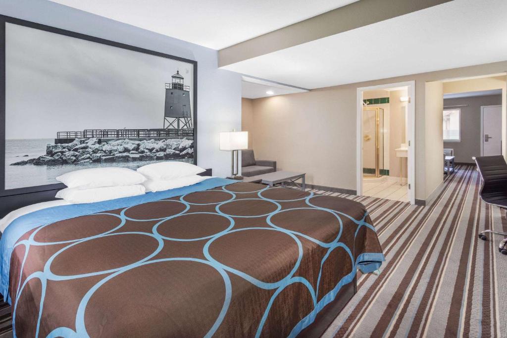 Super 8 By Wyndham Marysville/Port Huron Area photo