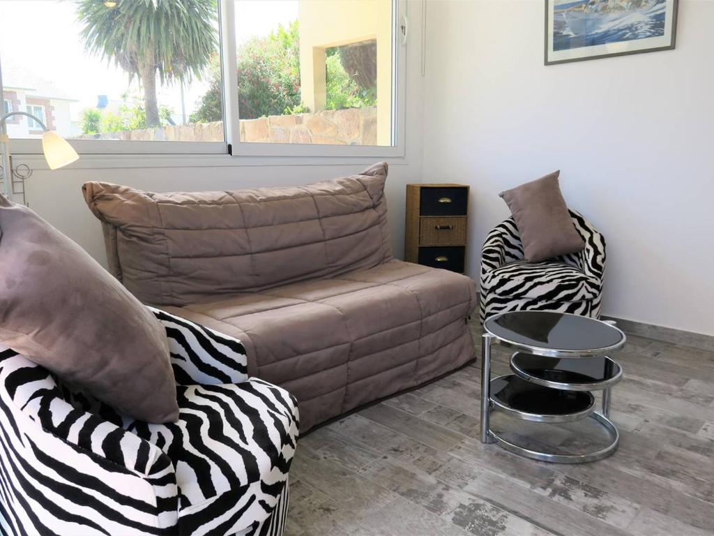 Maison rénovée 3* avec jardin et Wifi, à 450m du centre de Perros-Guirec - FR-1-368-301 - 4