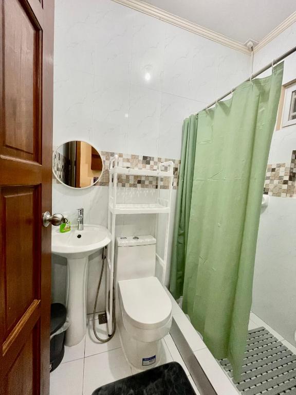 Gated, Furnished, free WiFi, Mountain View & garden photo