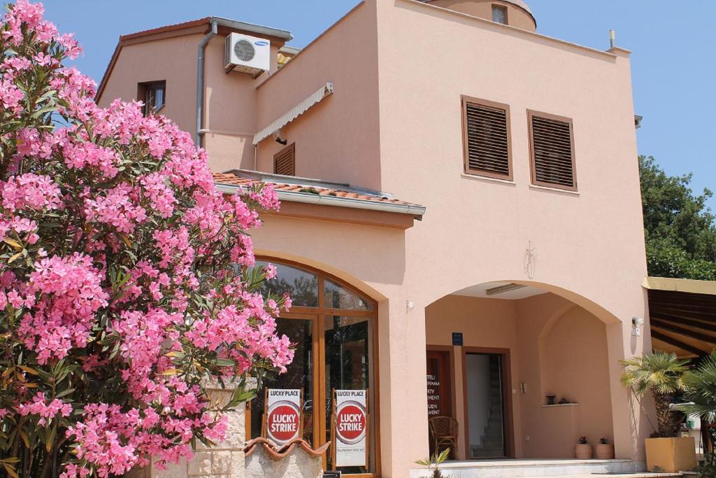 Apartments Lukas, Medulin