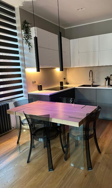 LR Deluxe Apartments - Fondazione Prada - Metro M3, Milán