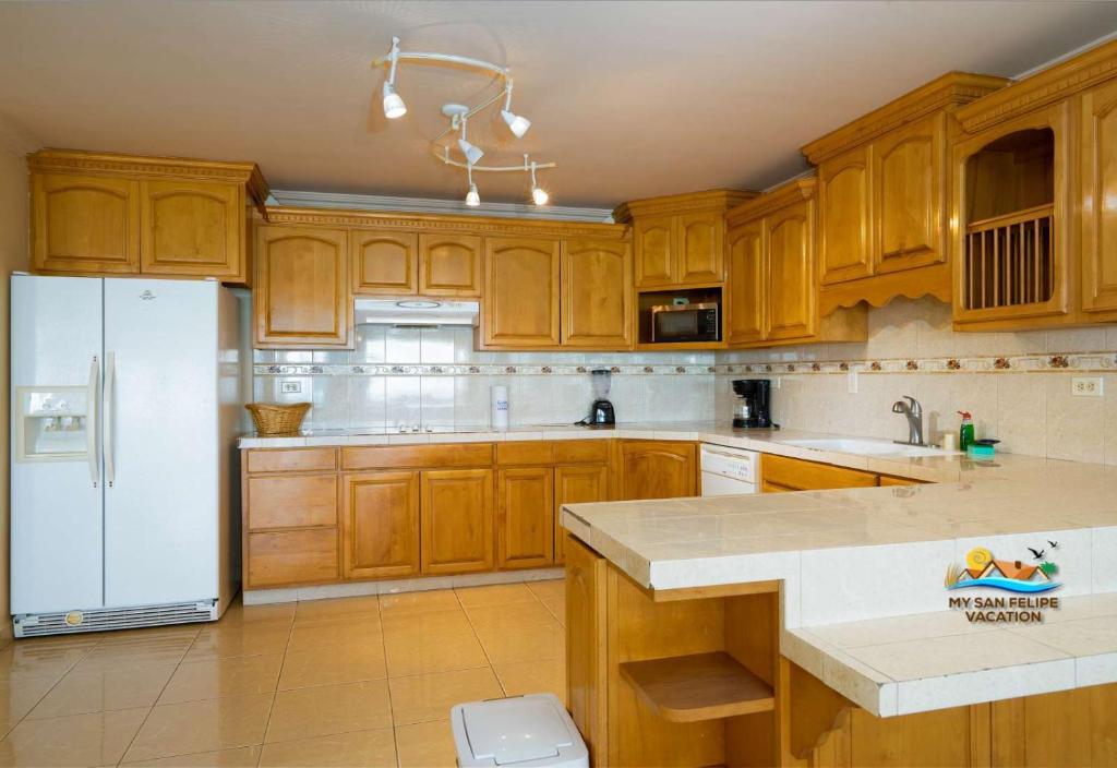 Incredible Beach front Las Palmas Condo # 2 - 5