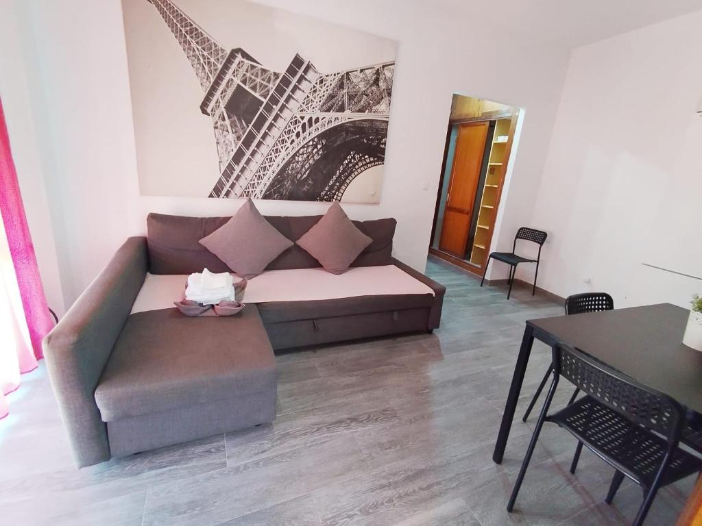 APARTAMENTO LAGUNILLAS, Малага