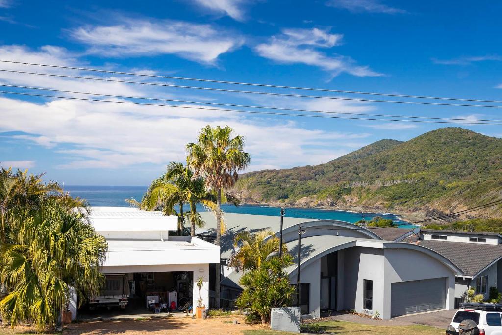 11 Lakeview Crescent, Forster