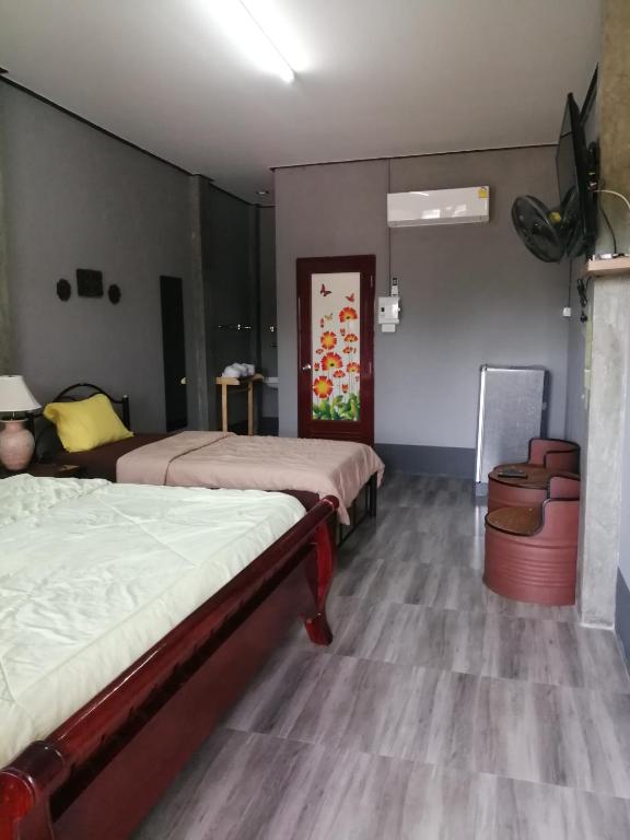 Yotin Guest House photo