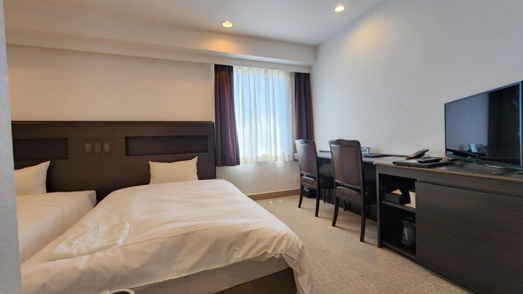 Twin Room - Non-Smoking