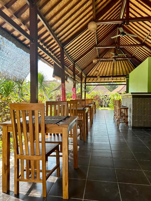 Island Garden Huts & Yoga Shala photo