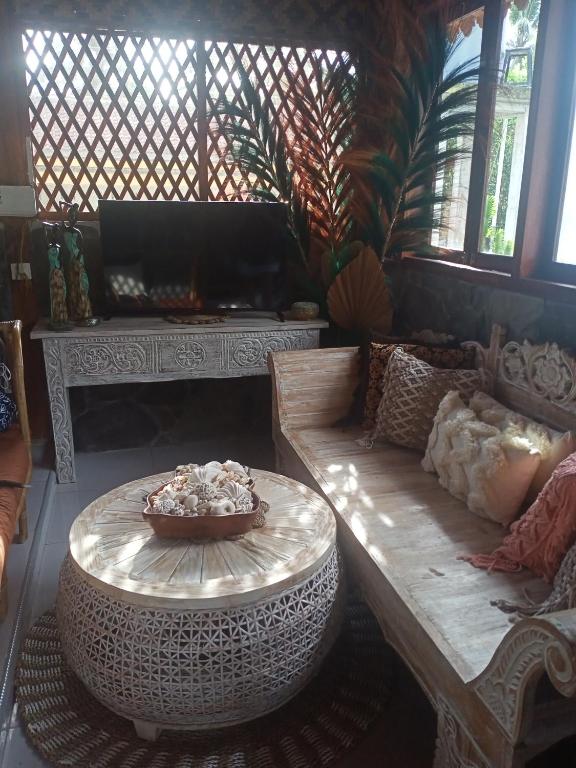 Hideaway Batukaras photo